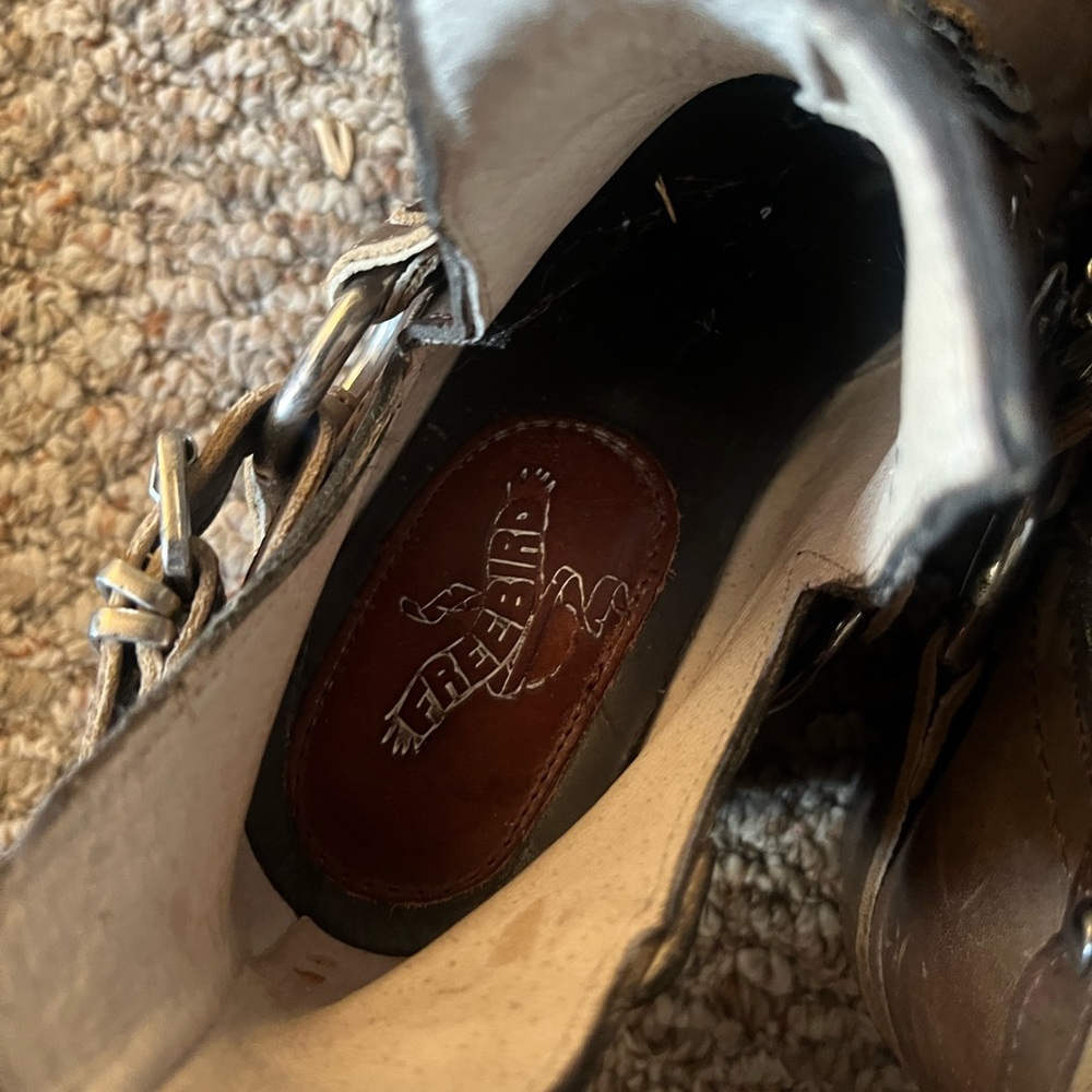 Freebird Boots brown Size 6 Mystic